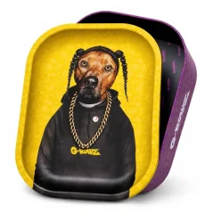 Žlutá plechová krabička G-Rollz Pets Rock s motivem psa rappera, odnímatelné fialové tělo a víko jako balicí tácek